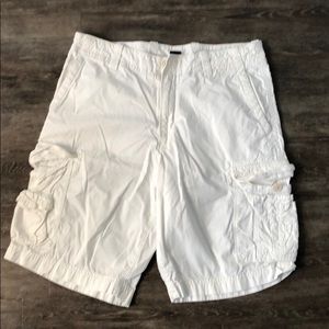 JCrew broken-in Cargo Shorts, white 32